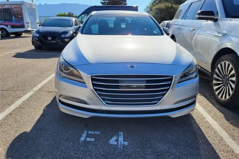 2017 Genesis G80 5.0 Ultimate photo 1