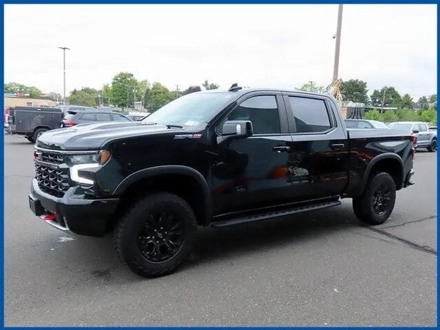 2022 Chevrolet Silverado 1500 ZR2 photo 1