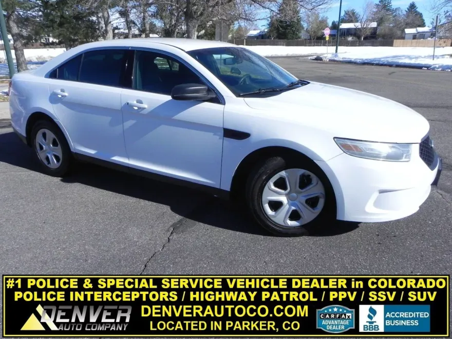 2014 Ford Taurus photo 1