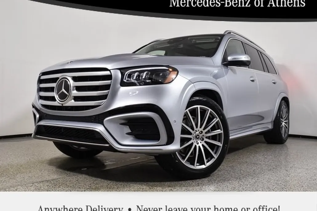 2025 Mercedes Benz GLS 450 4MATIC photo 1