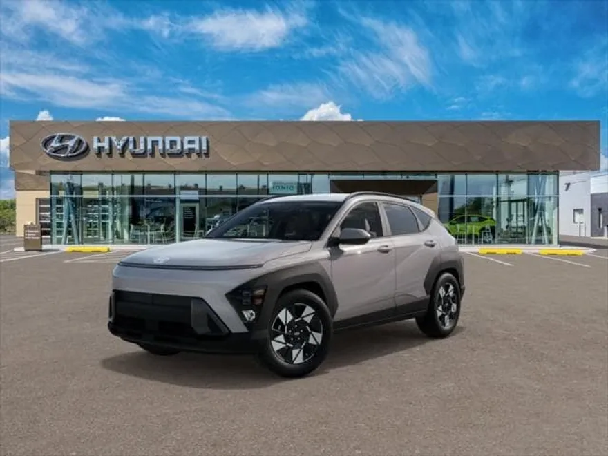 2025 Hyundai Kona SEL photo 1