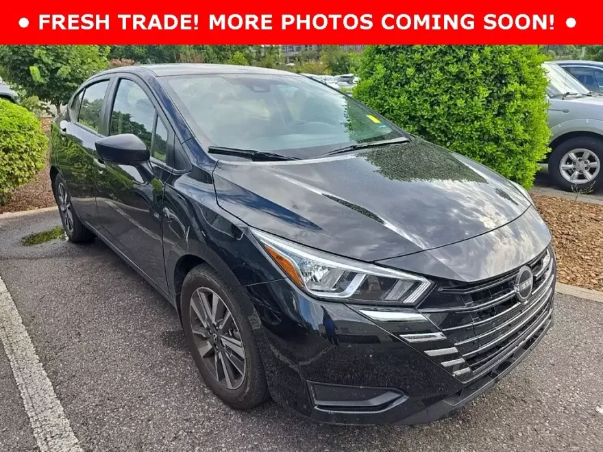 2024 Nissan Versa 1.6 S photo 1