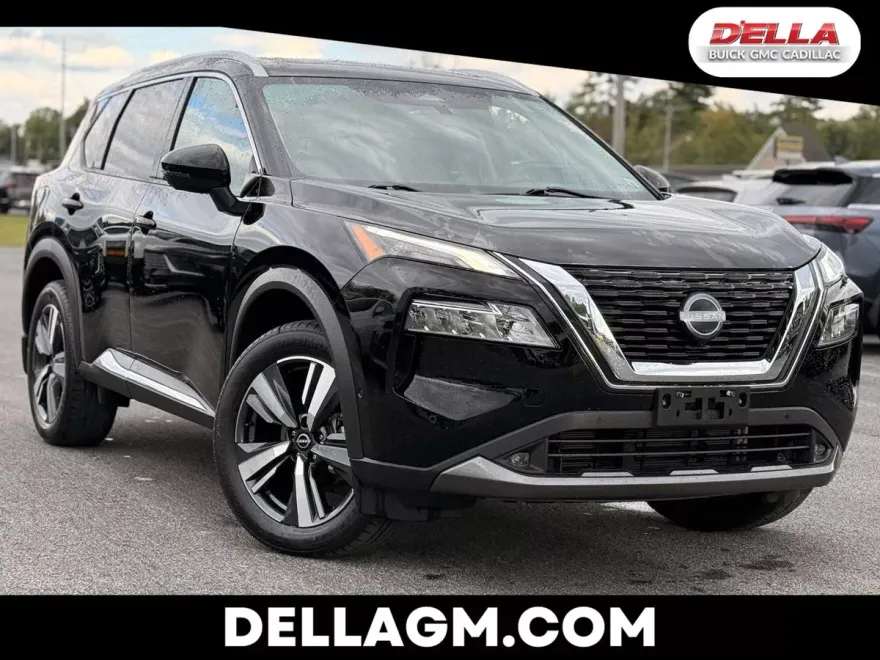 2022 Nissan Rogue SL photo 1