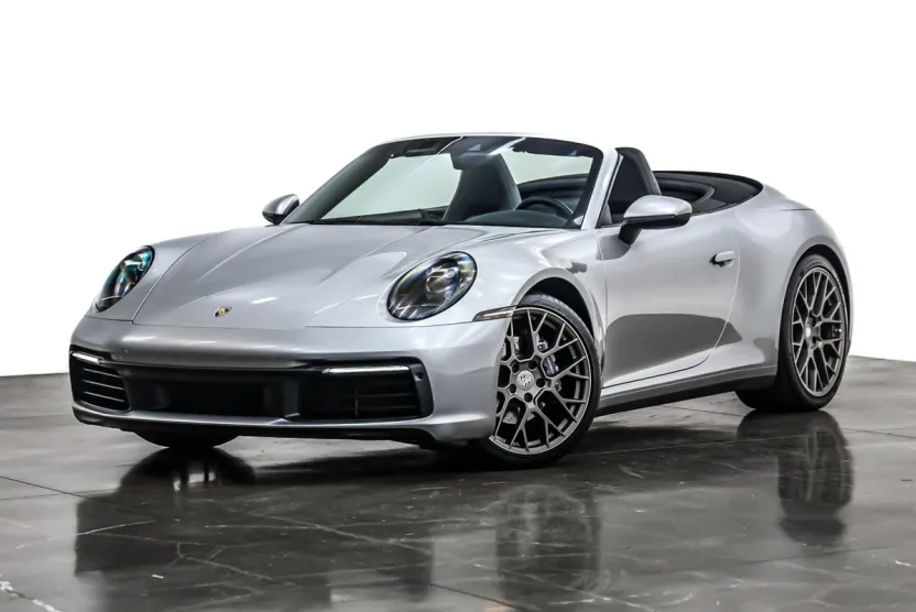 2020 Porsche 911 Cabriolet photo 1
