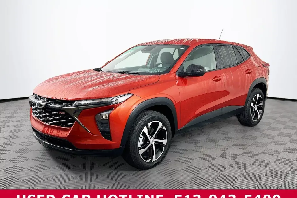 2024 Chevrolet Trax photo 1