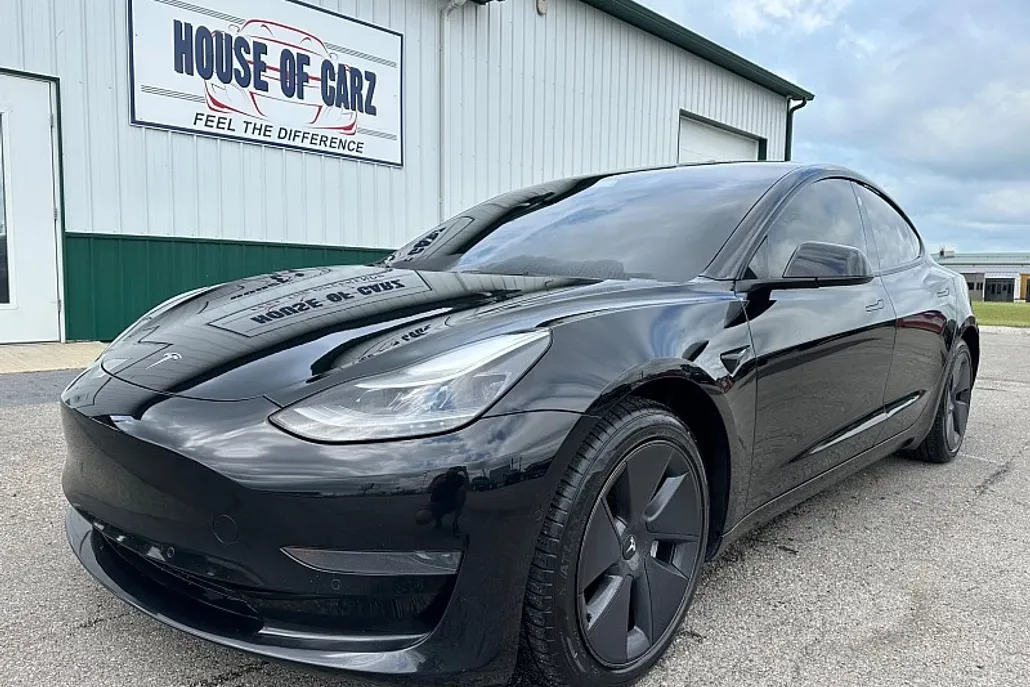 2022 Tesla Model 3 photo 1