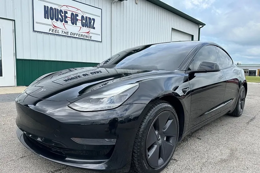 2022 Tesla Model 3 photo 1