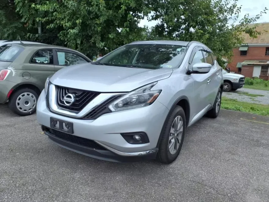 2018 Nissan Murano SV photo 1