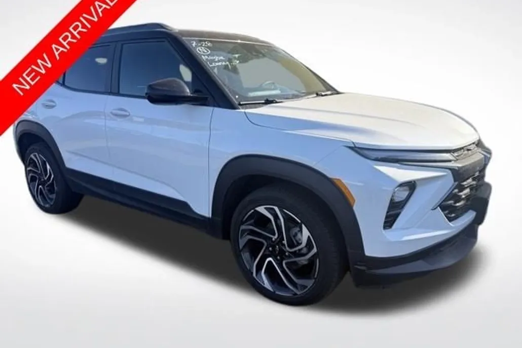 2025 Chevrolet Trailblazer RS photo 1