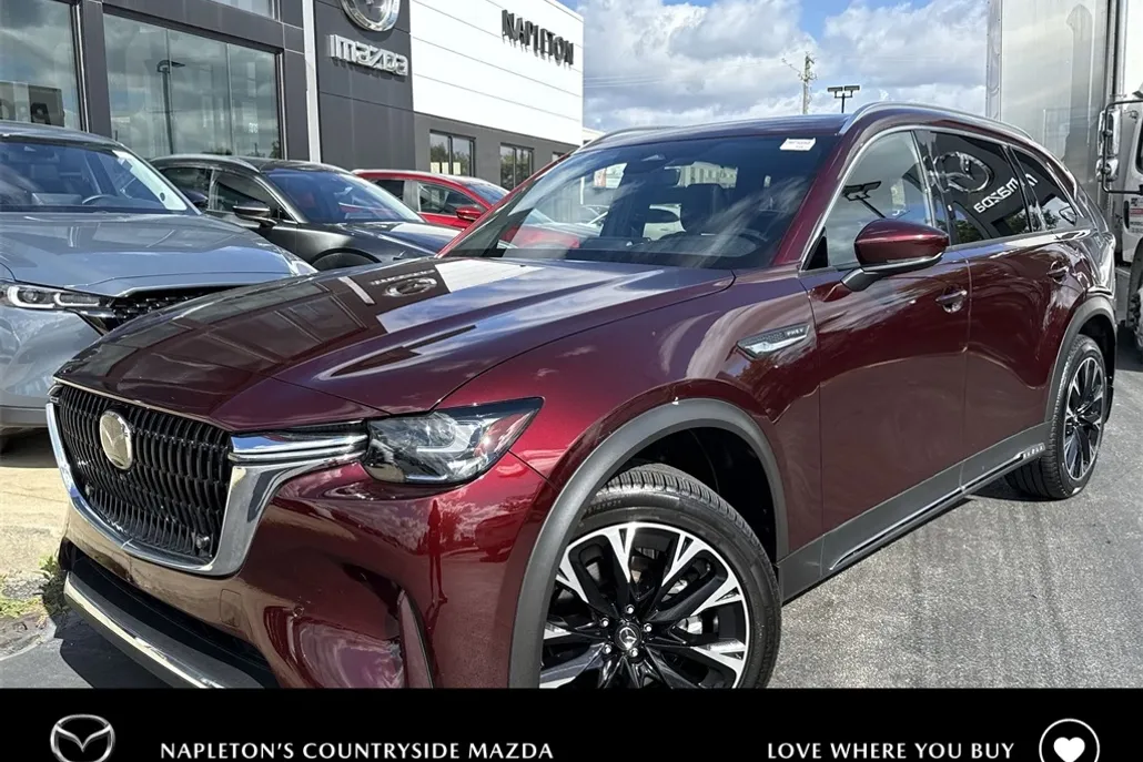 2024 Mazda CX-90 Plug-in Hybrid Premium Plus photo 1
