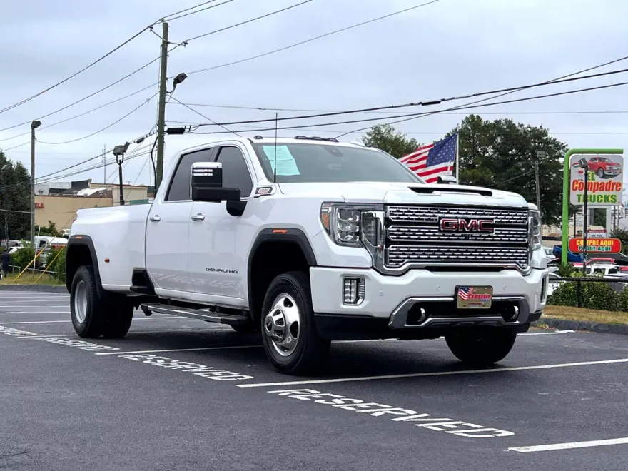 2022 Gmc Sierra Denali photo 1