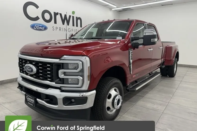2026 Ford F-350 Lariat photo 1