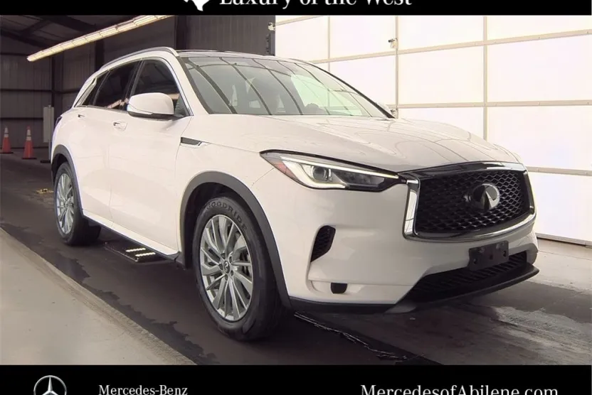 2024 Infiniti QX50 Luxe photo 1