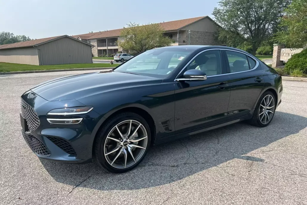 2025 Genesis G70 2.5T photo 1