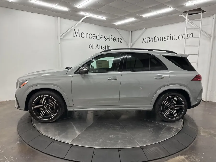 2026 Mercedes Benz GLE 450 4MATIC photo 1