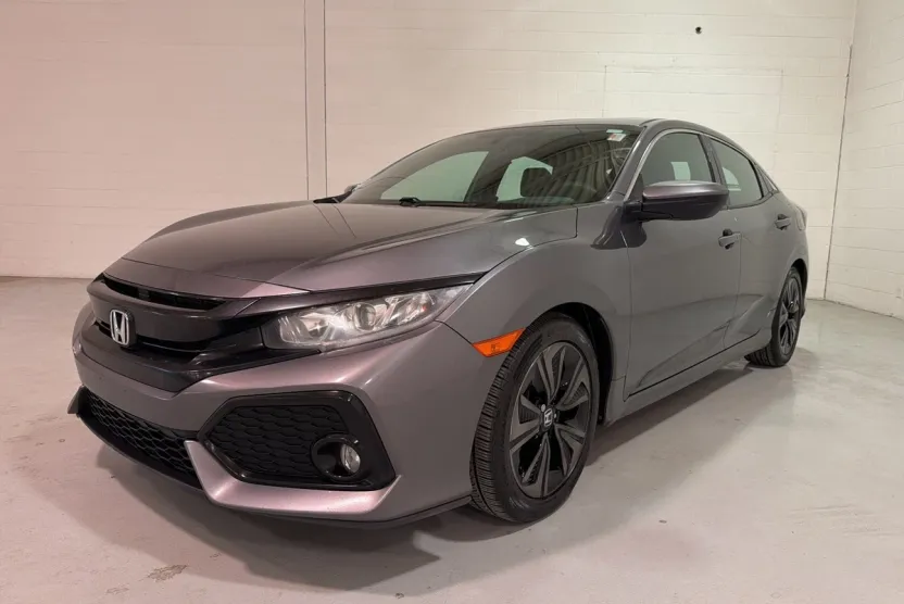 2018 Honda Civic EX photo 1