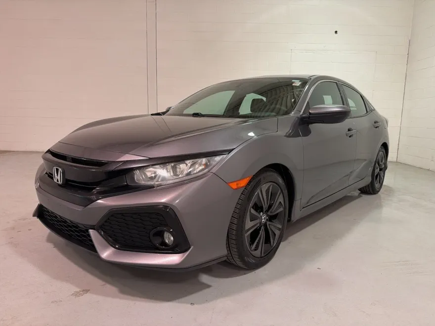 2018 Honda Civic EX photo 1