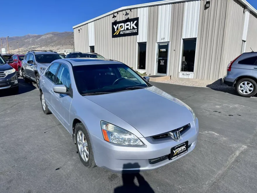 2005 Honda Accord EX photo 1