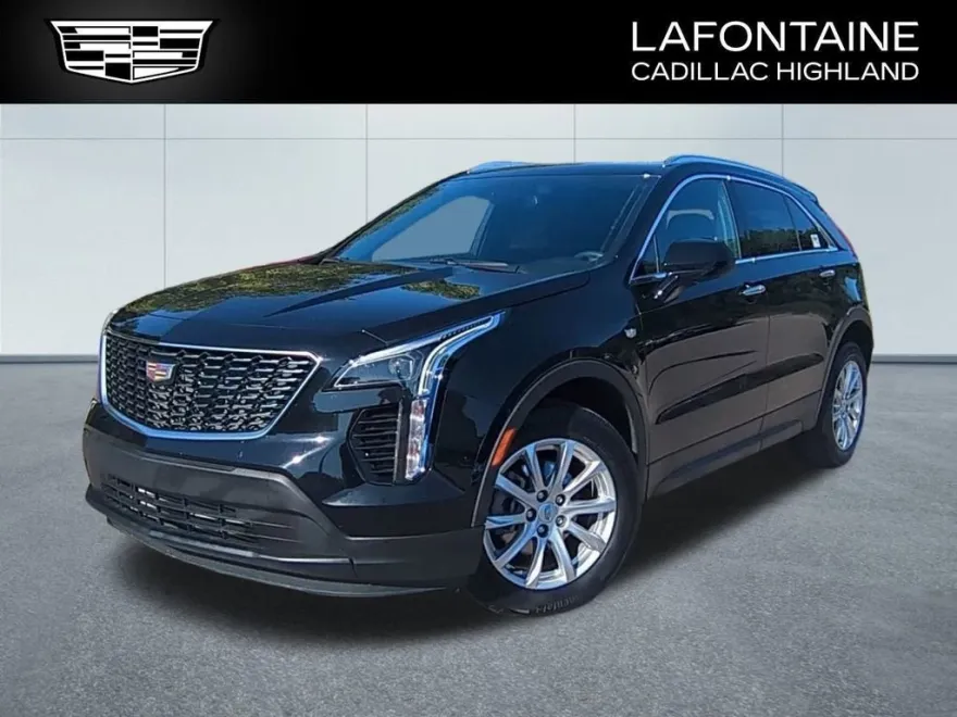 2023 Cadillac XT4 Luxury photo 1