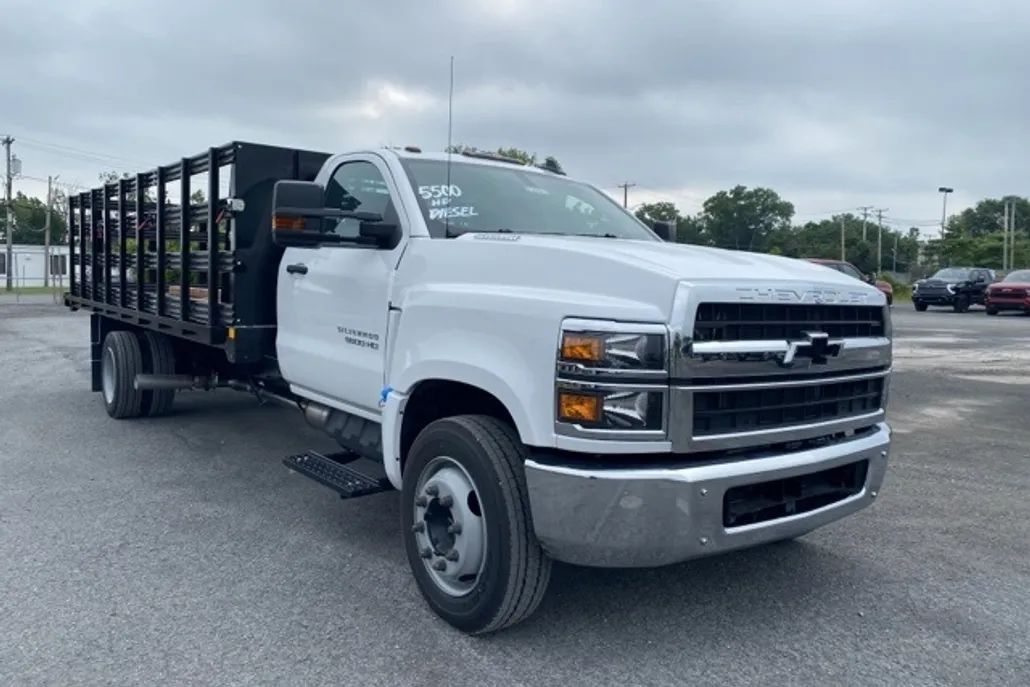 2023 Chevrolet Silverado 4500HD Work Truck photo 1