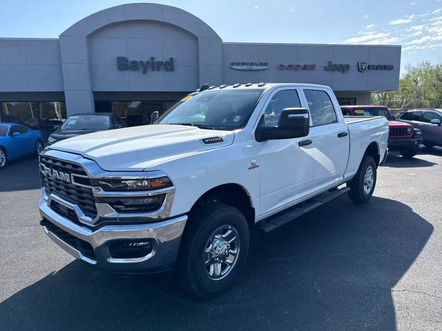 2025 Ram 3500 Tradesman photo 1