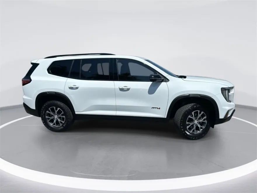 2024 Gmc Acadia AT4 photo 1