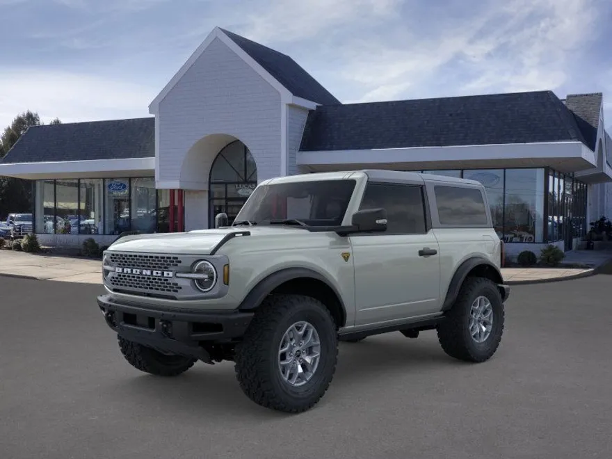 2024 Ford Bronco Badlands photo 1