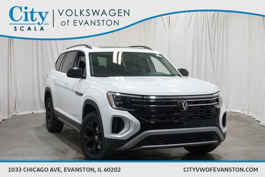 2025 Volkswagen Atlas Peak Edition SE photo 1