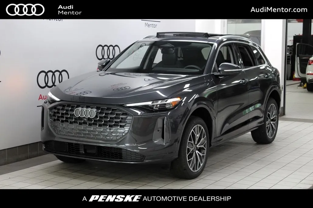 2025 Audi Q5 2.0T Premium Plus photo 1