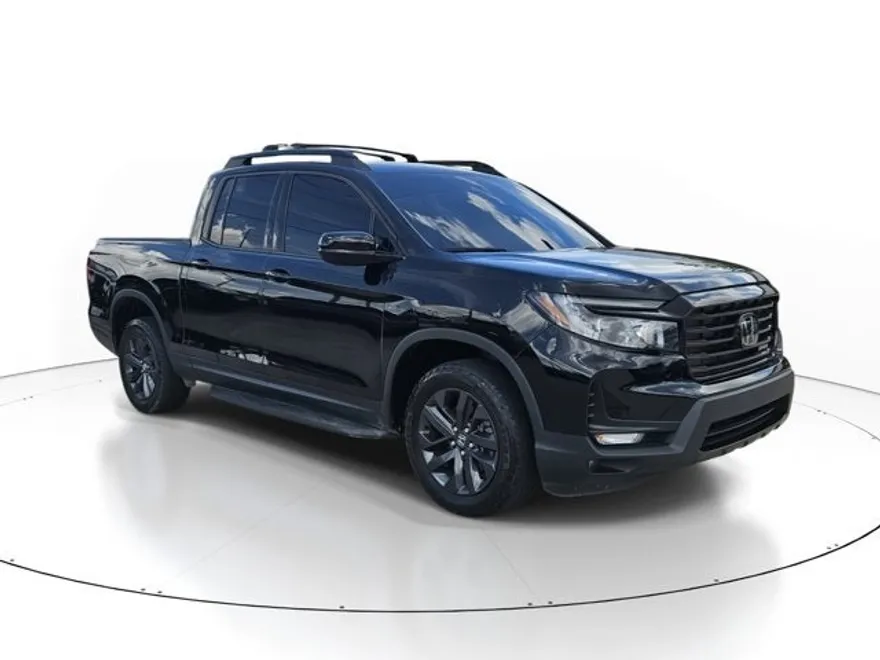2023 Honda Ridgeline Sport photo 1