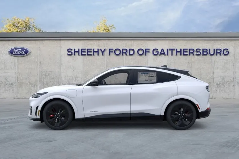 2025 Ford Mustang Mach-E GT photo 1