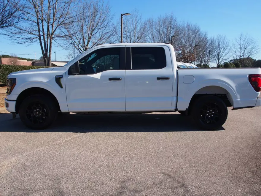 2025 Ford F-150 STX photo 1