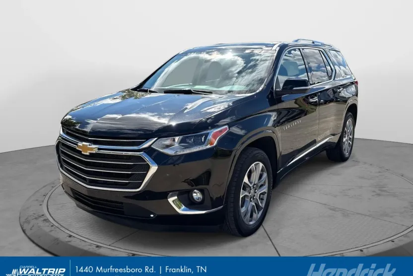 2021 Chevrolet Traverse Premier photo 1