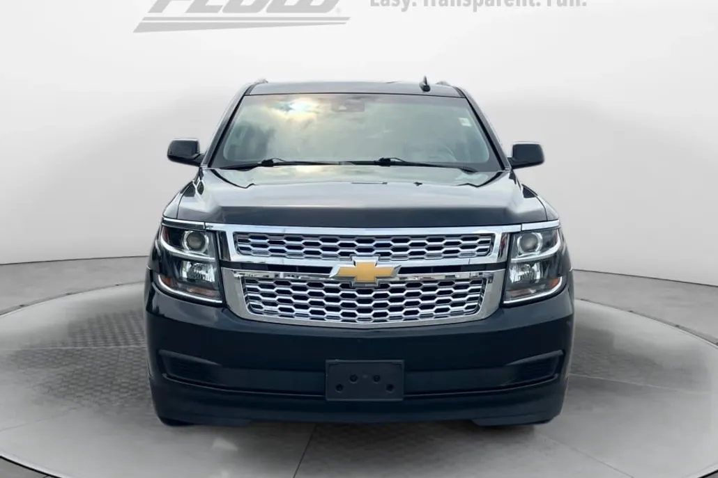 2020 Chevrolet Tahoe LT photo 1