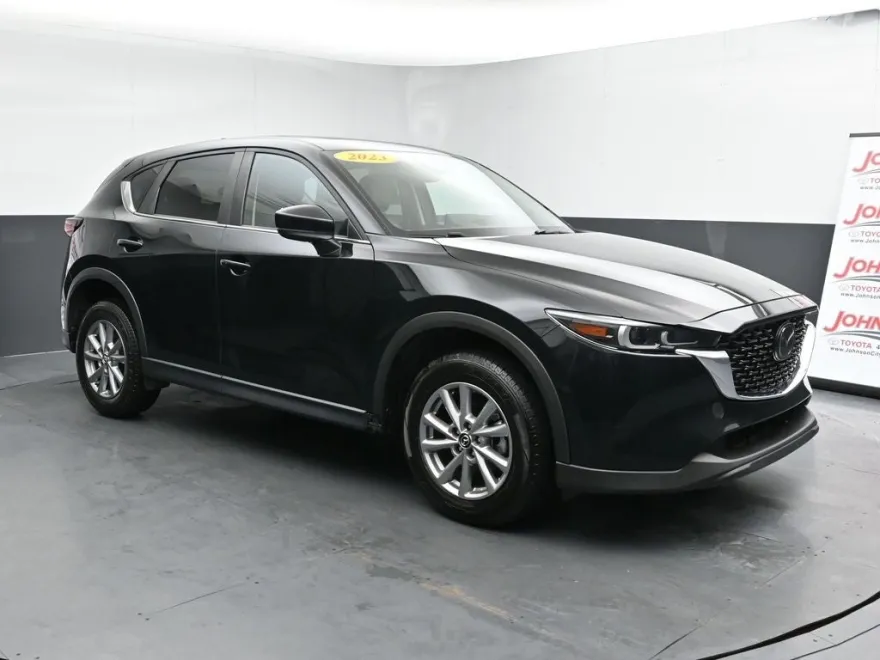2023 Mazda CX-5 2.5 S Preferred photo 1