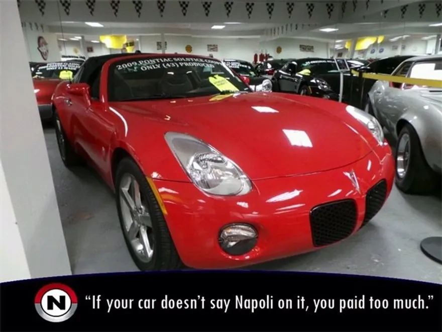 2009 Pontiac Solstice Base photo 1