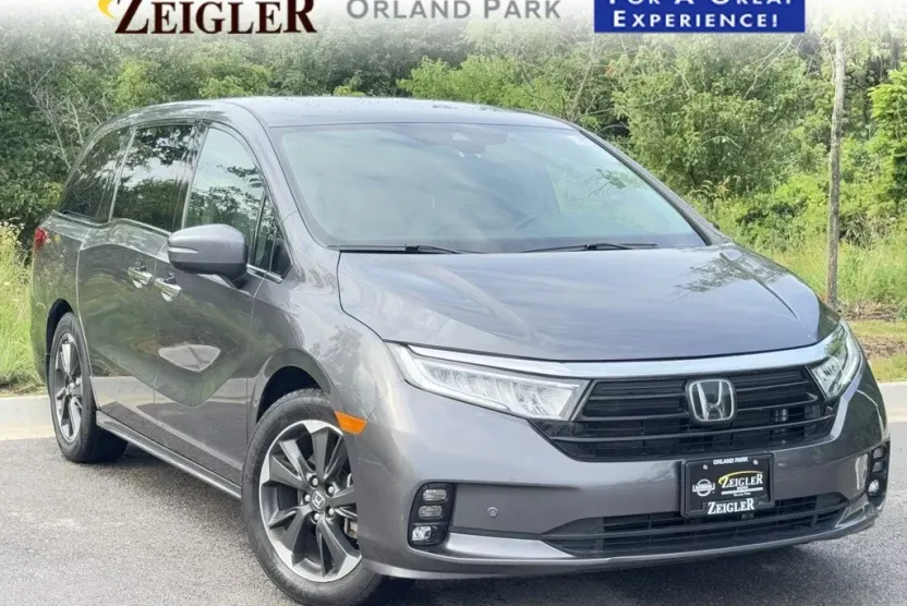 2023 Honda Odyssey Elite photo 1