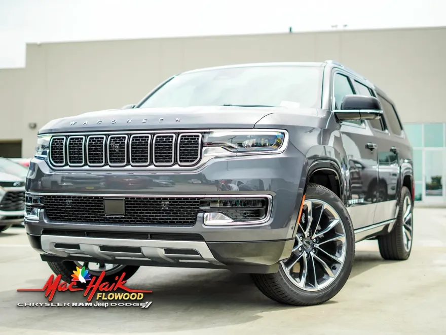 2024 Jeep Wagoneer L Series III photo 1