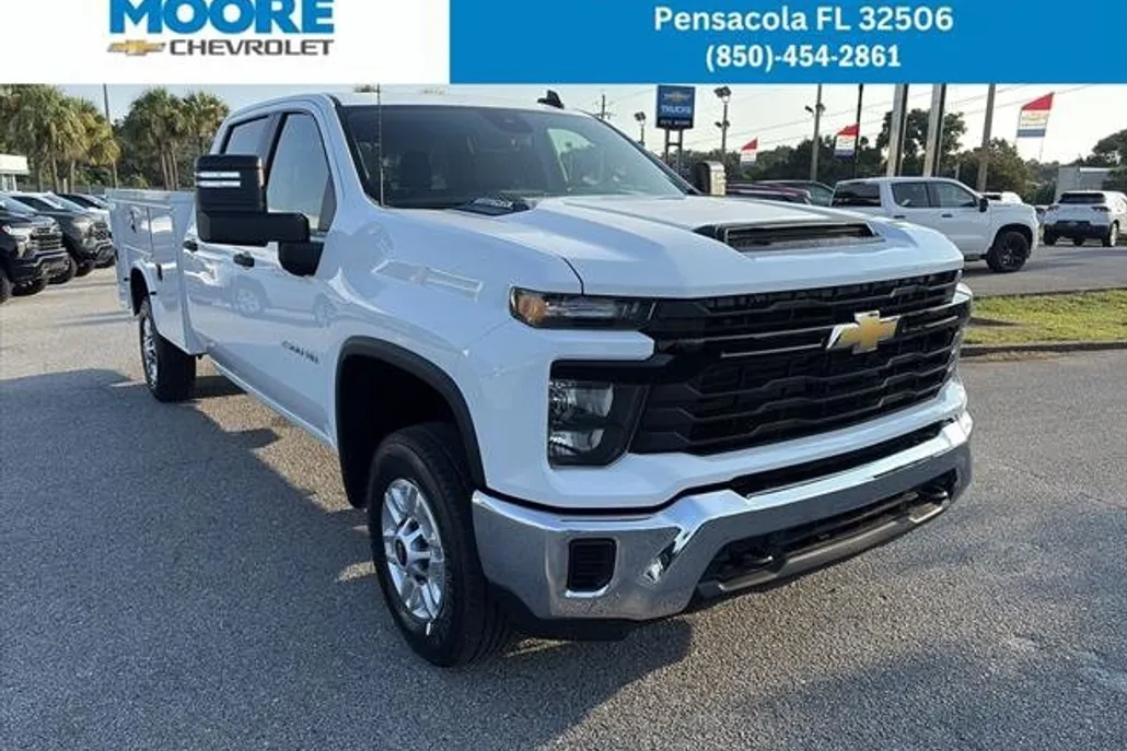 2025 Chevrolet Silverado 2500HD photo 1