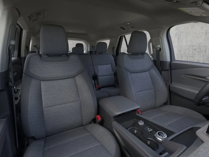 2025 Ford Explorer photo 1