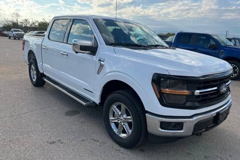 2024 Ford F-150 XLT photo 1