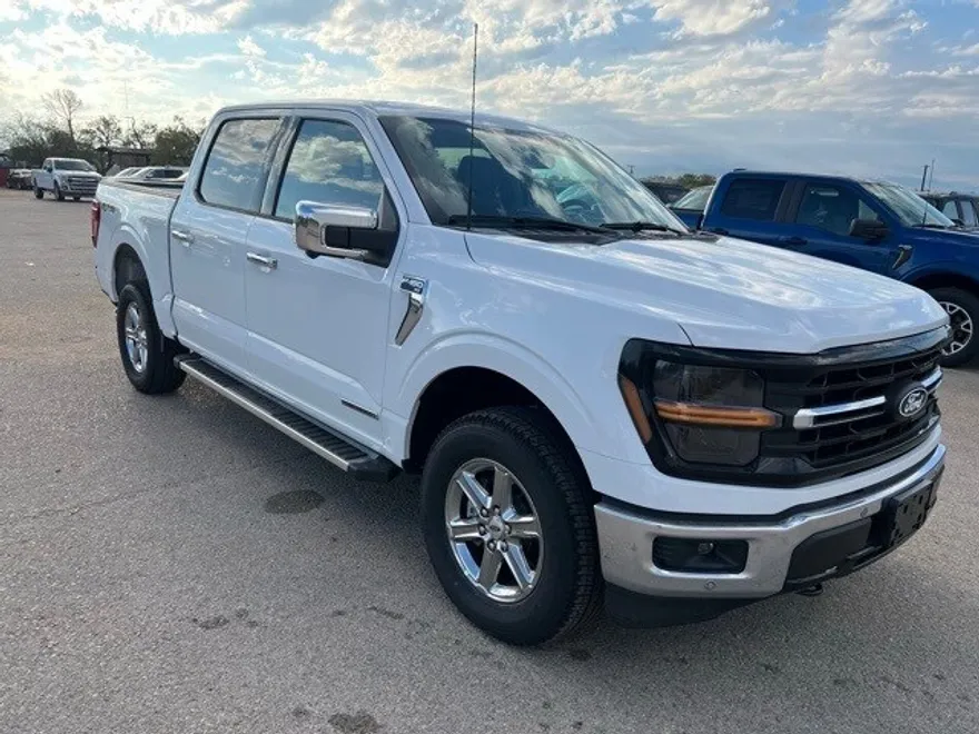 2024 Ford F-150 XLT photo 1