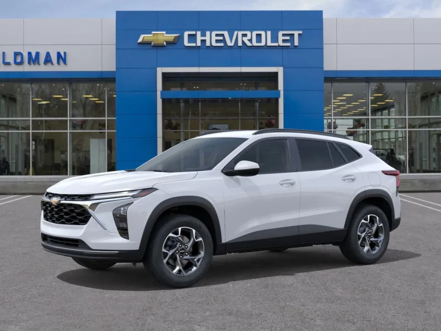 2025 Chevrolet Trax LT photo 1