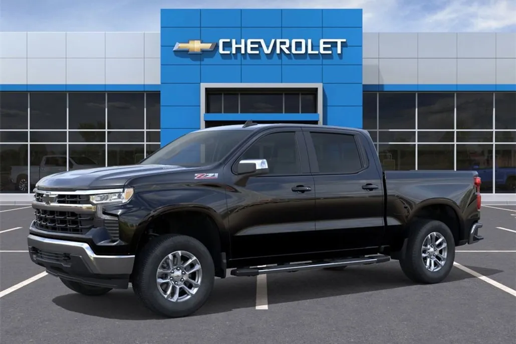 2026 Chevrolet Silverado 1500 LT photo 1