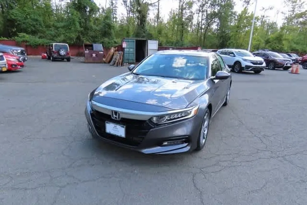 2019 Honda Accord EX 1.5T photo 1