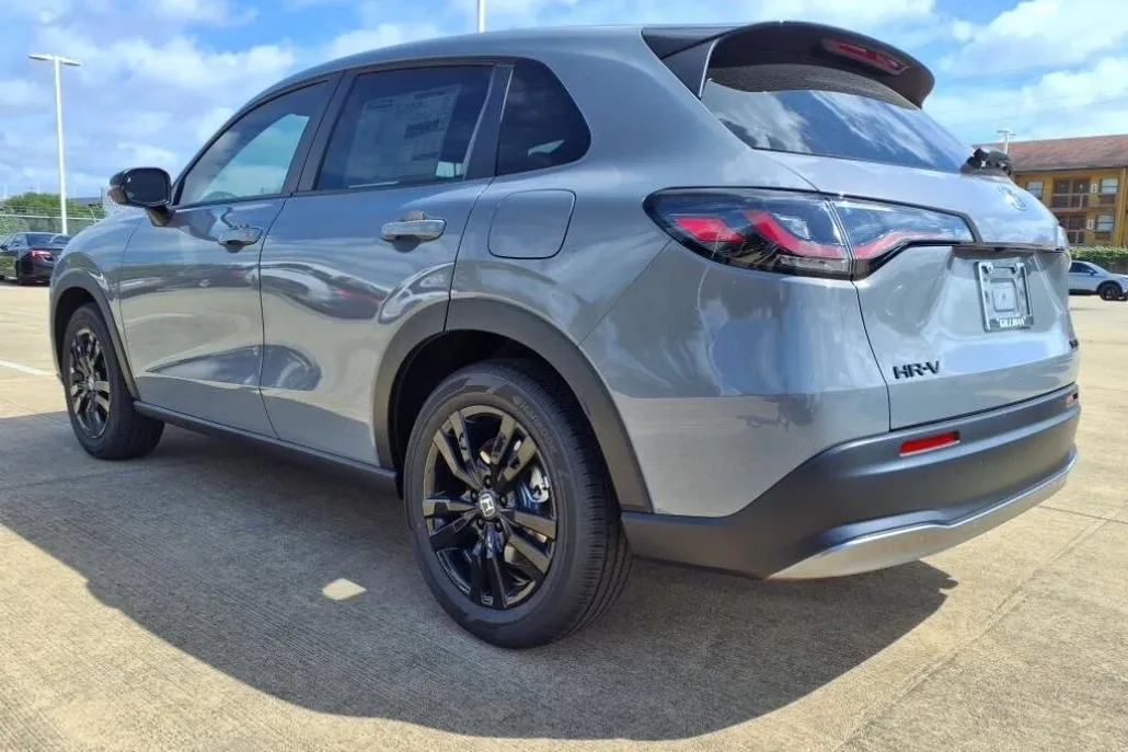 2026 Honda HR-V Sport photo 1