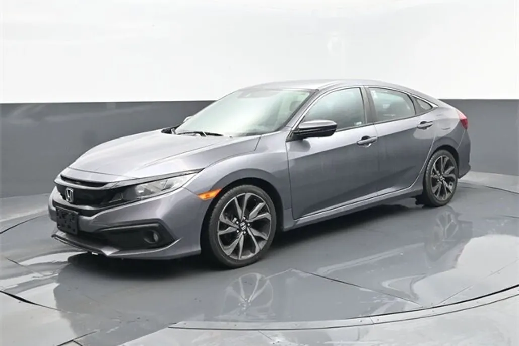 2021 Honda Civic Sport photo 1