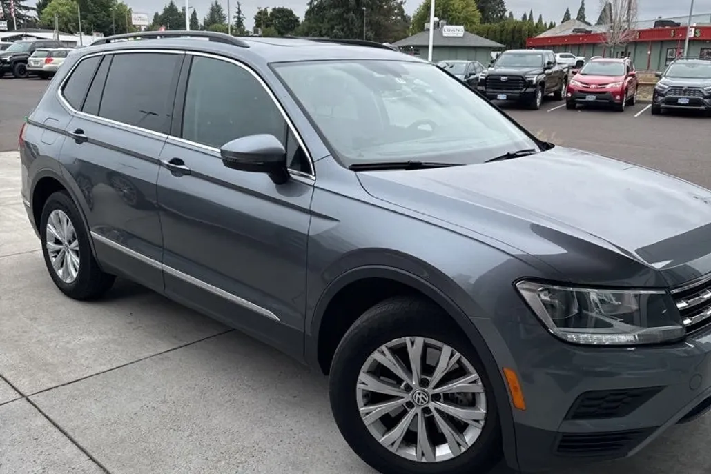 2018 Volkswagen Tiguan SE photo 1