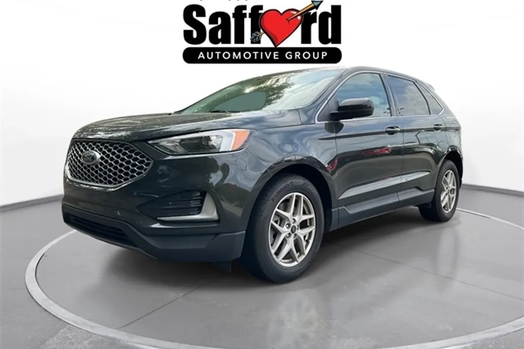 2024 Ford Edge SEL photo 1