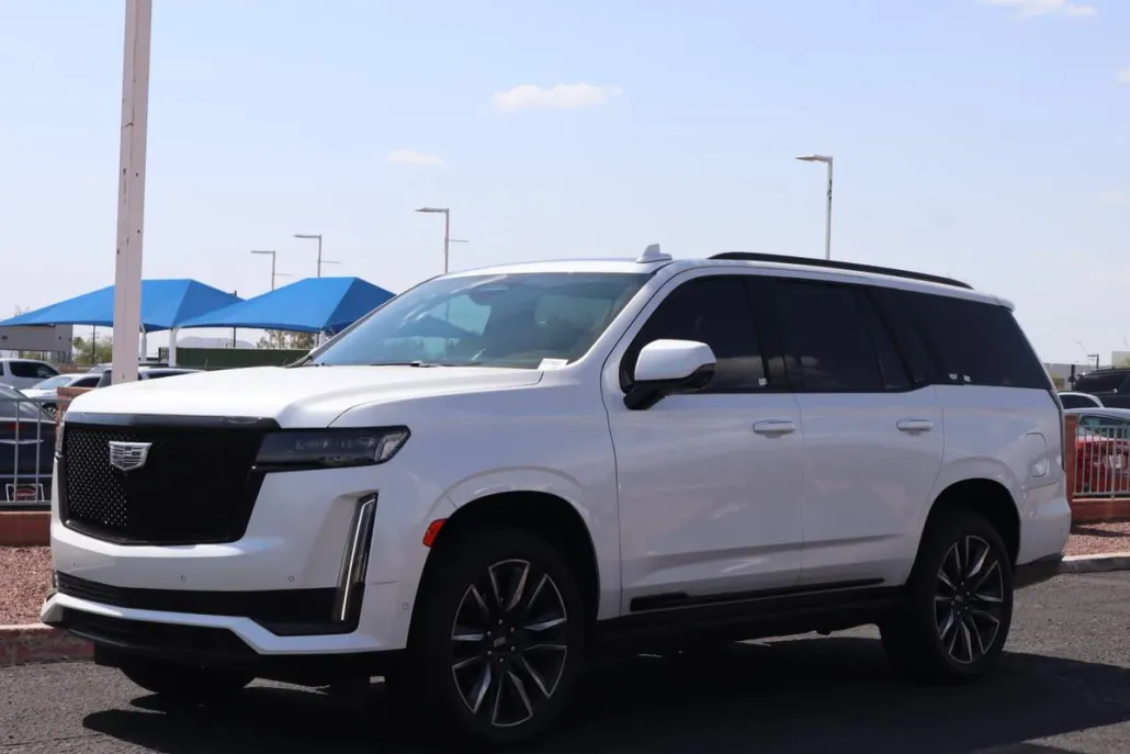 2021 Cadillac Escalade Sport photo 1